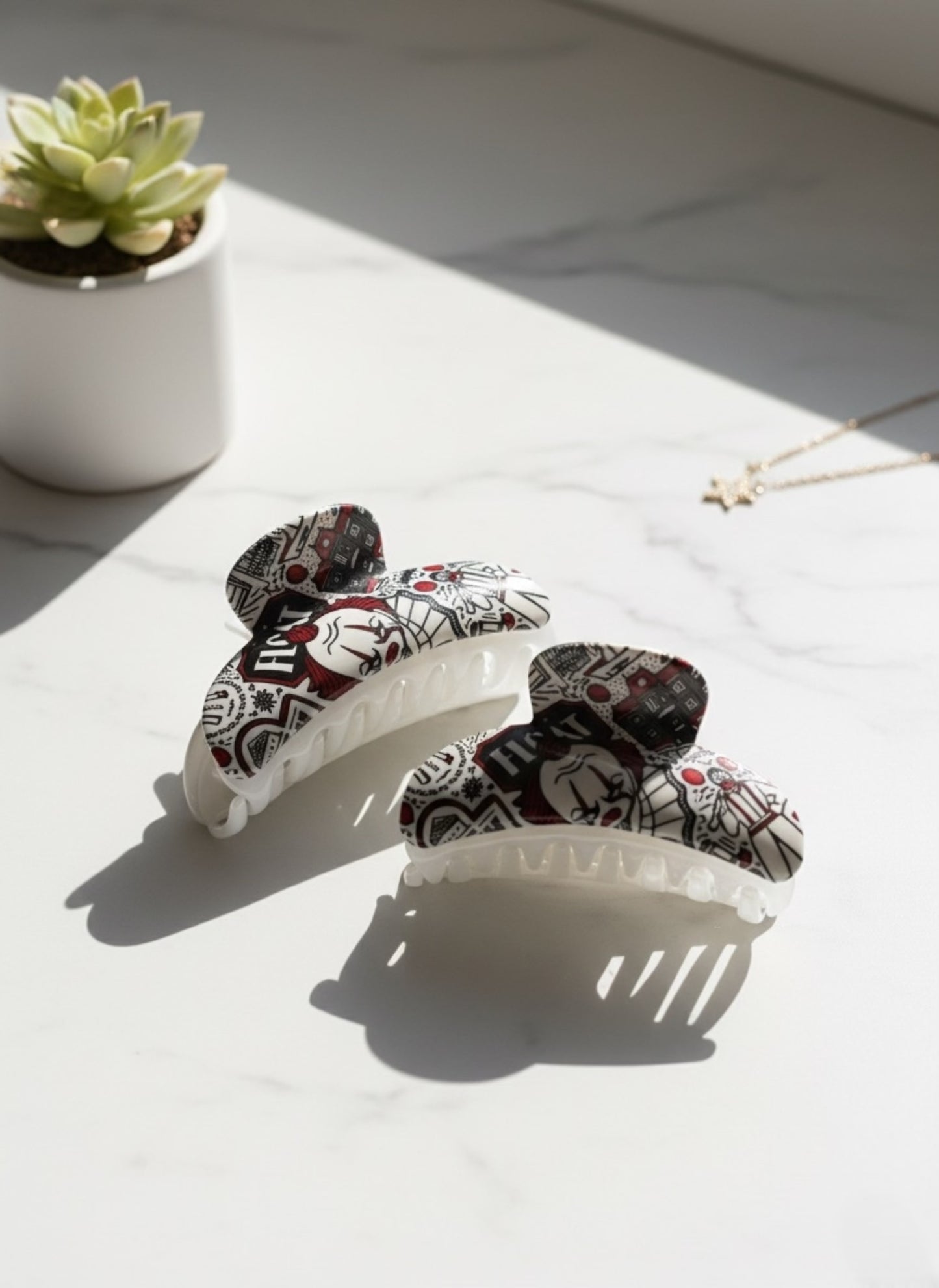 Modern Tribal Print Claws