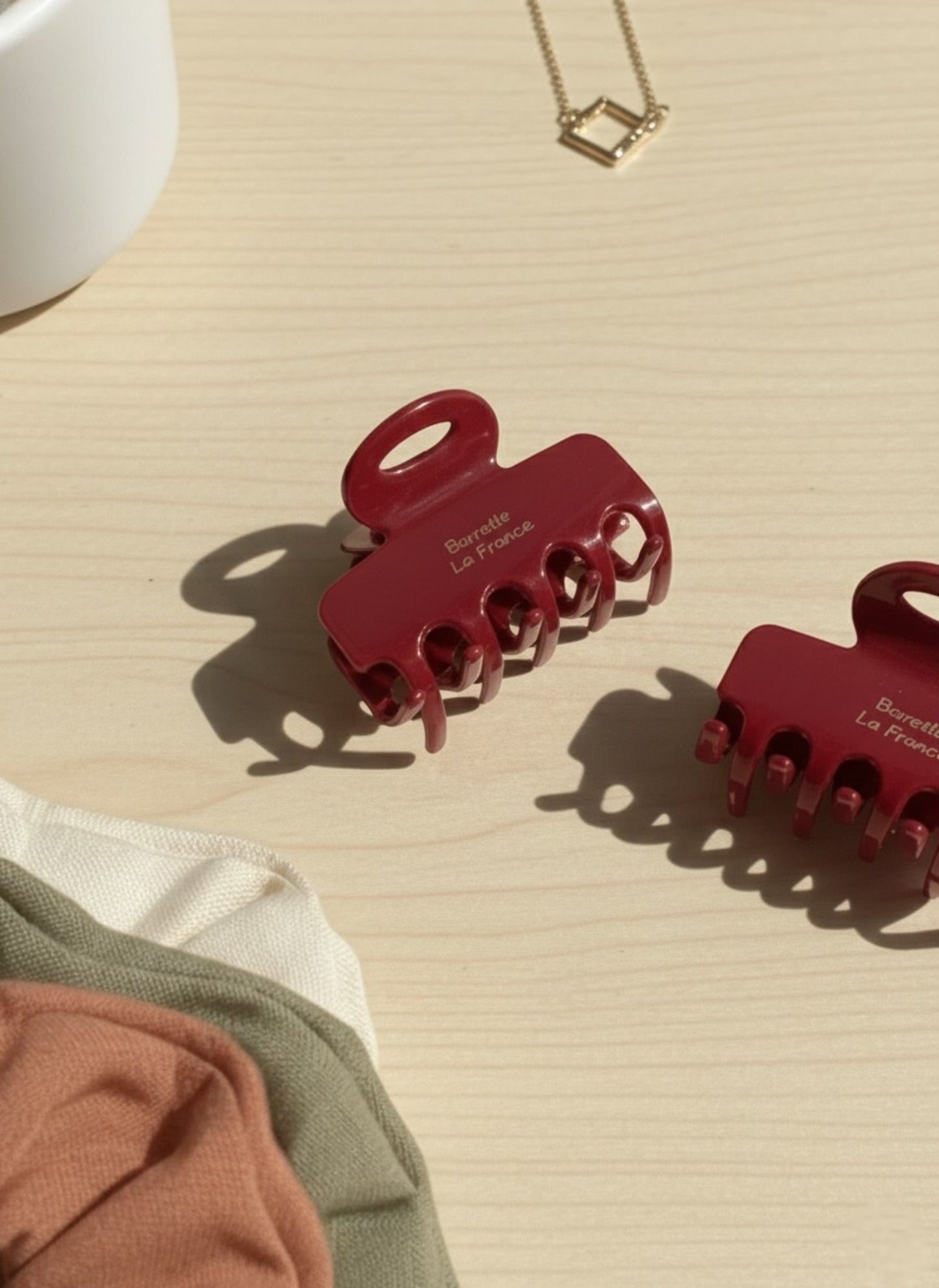 Merlot  Claw Clip (Each)