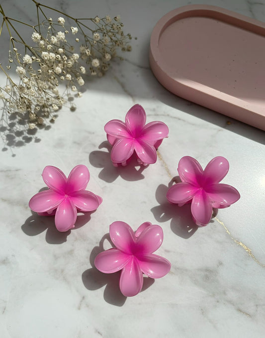Pink Petal Claws (Each)